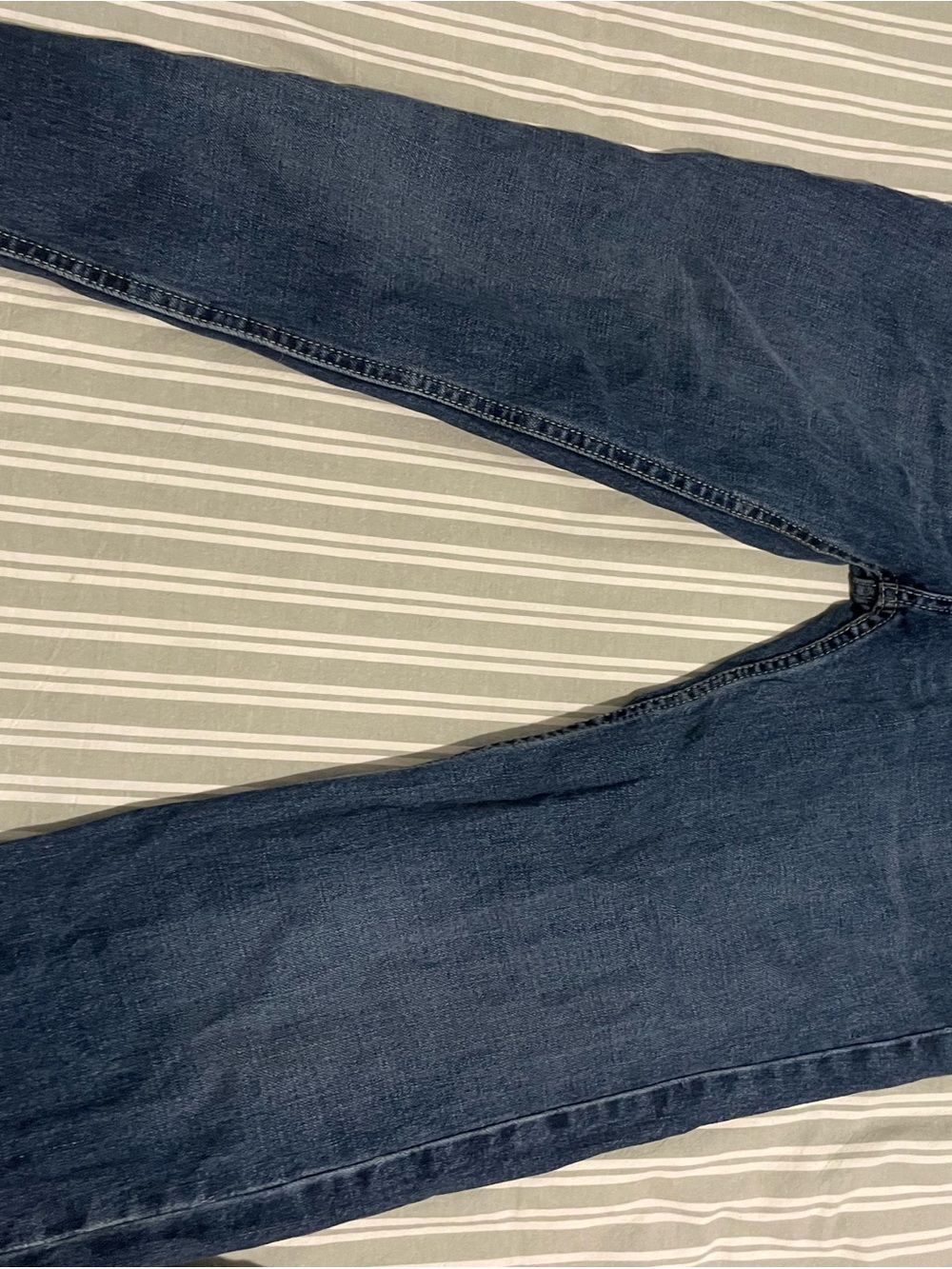 Hollister Straight Men’s Jeans - Dark Blue Wash